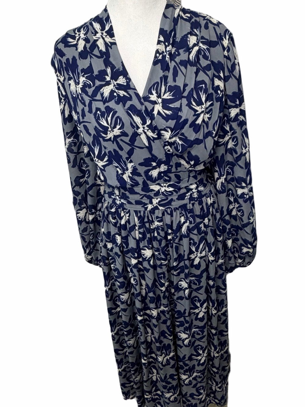 Monroe & Main Floral Faux Wrap Maxi Dress Blue Grey Long Sleeve Plus Size 14W